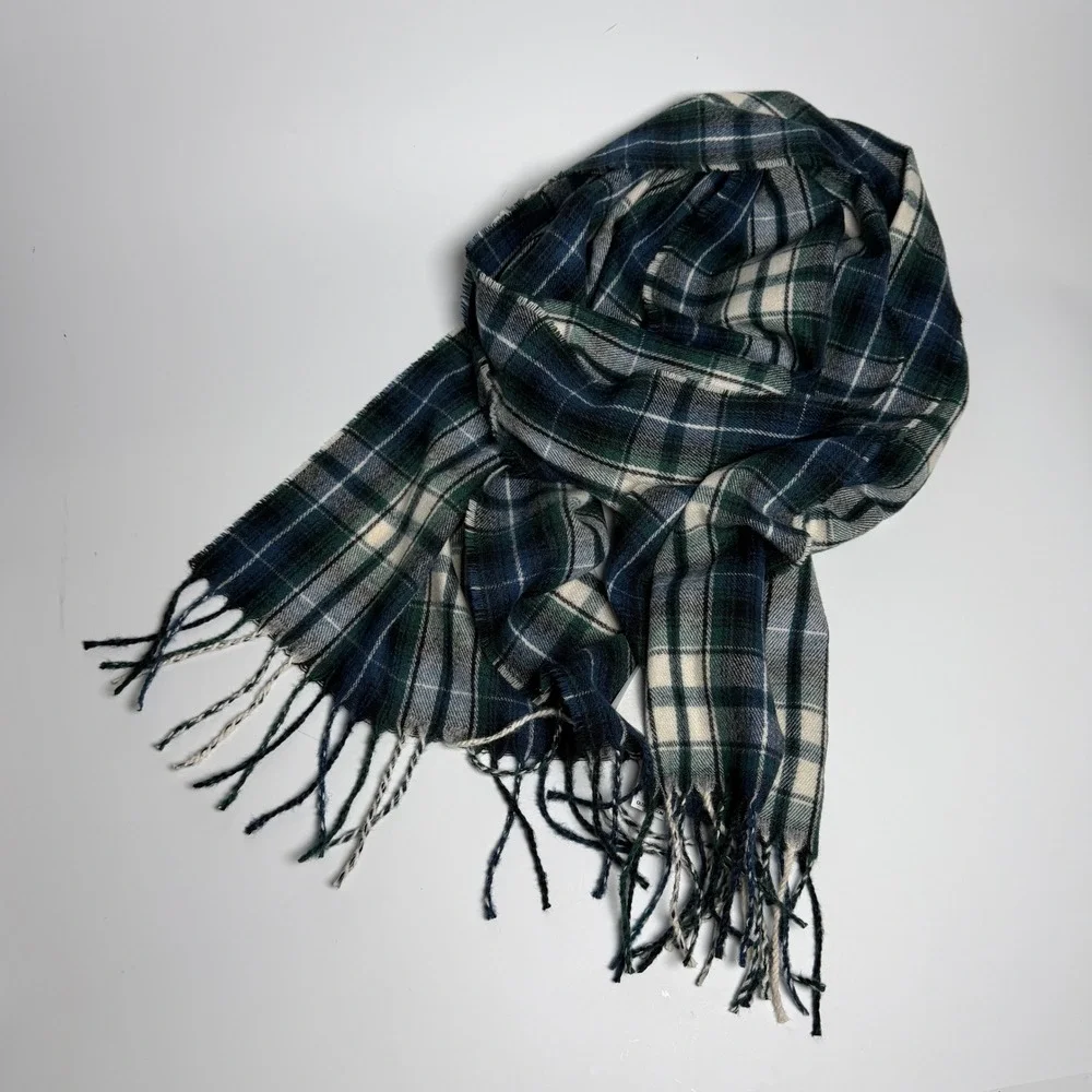 Old Navy Green‎ Navy Blue Plaid Tassel Scarf One Size New With Tags